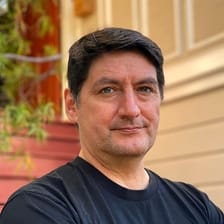 Rafael Dumett