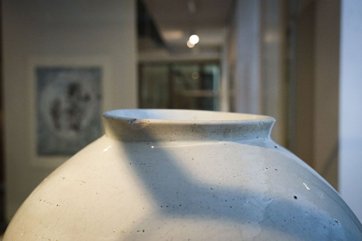 I fell down a moon jar rabbit hole