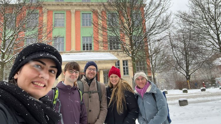 Nazanin Abedini is awarded a fellowship for an extensive research visit to Germany