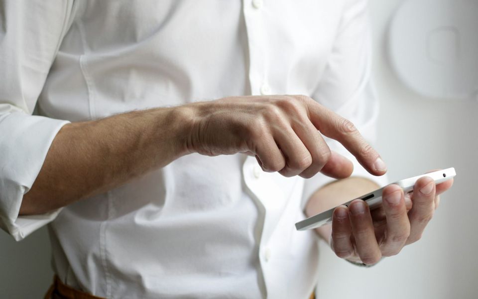 How the GoHighLevel Mobile App Enhances User Experience (Updated for 2026)