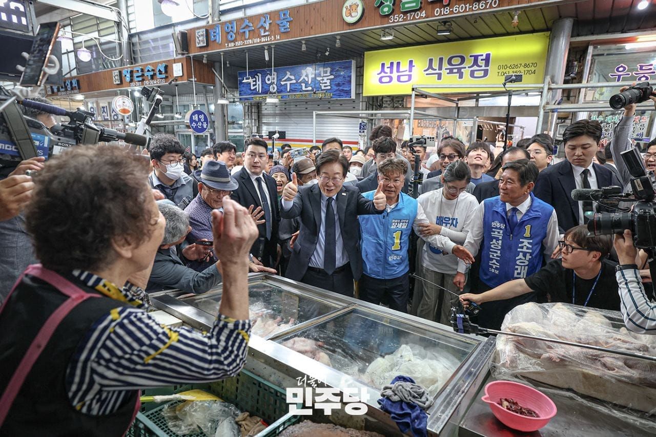 First Polls for the June 3 Presidential Election