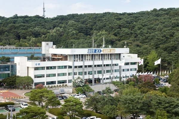 Lee Jae-myung the First Gyeonggi-do Province Governor to Win Presidency