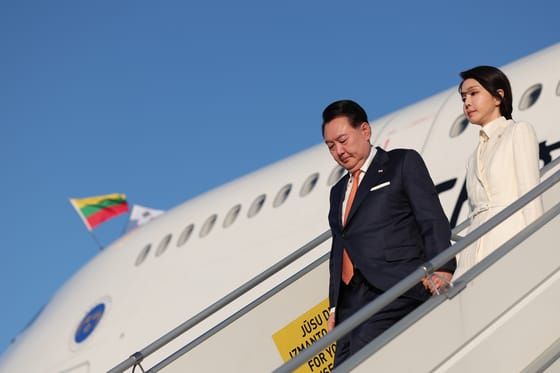 V0: the Kim Geon-hee Administration