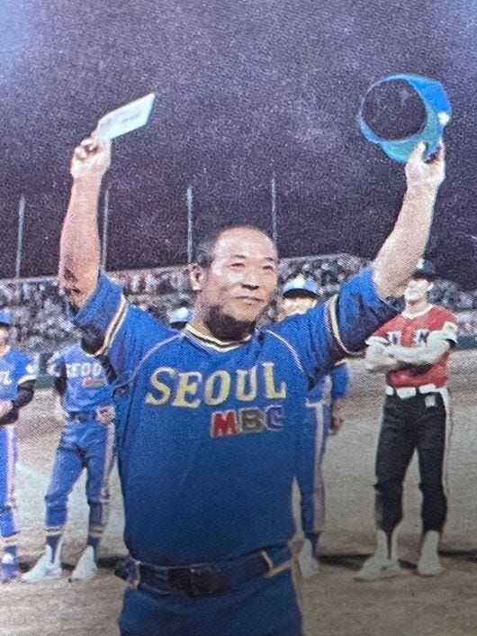 Obituary: Baek In-cheon, 83, a Baseball Legend