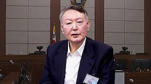 Breaking News: Yoon Suk-yeol Sentenced to Life Imprisonment for Insurrection