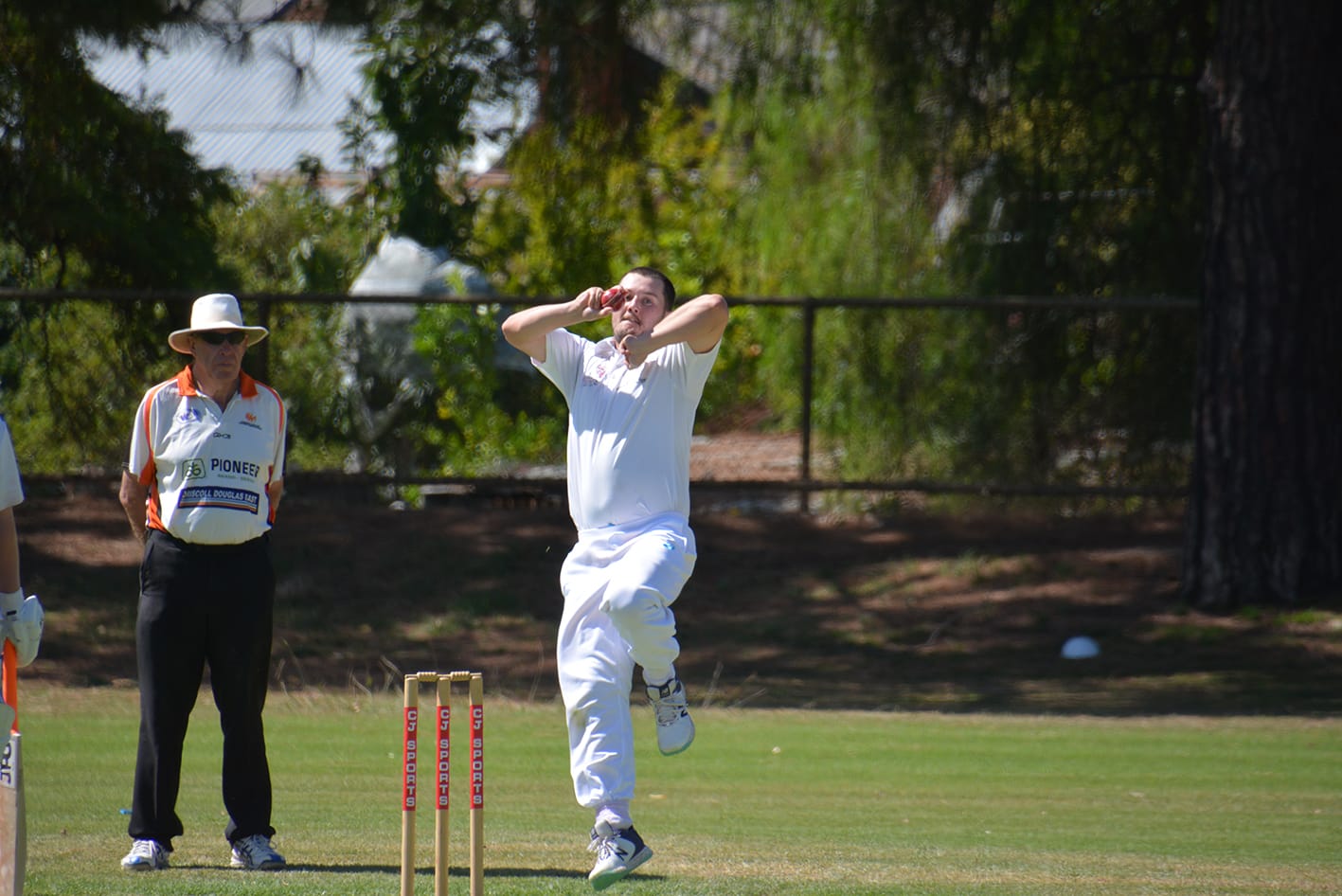Saints Topple Cricket Leader