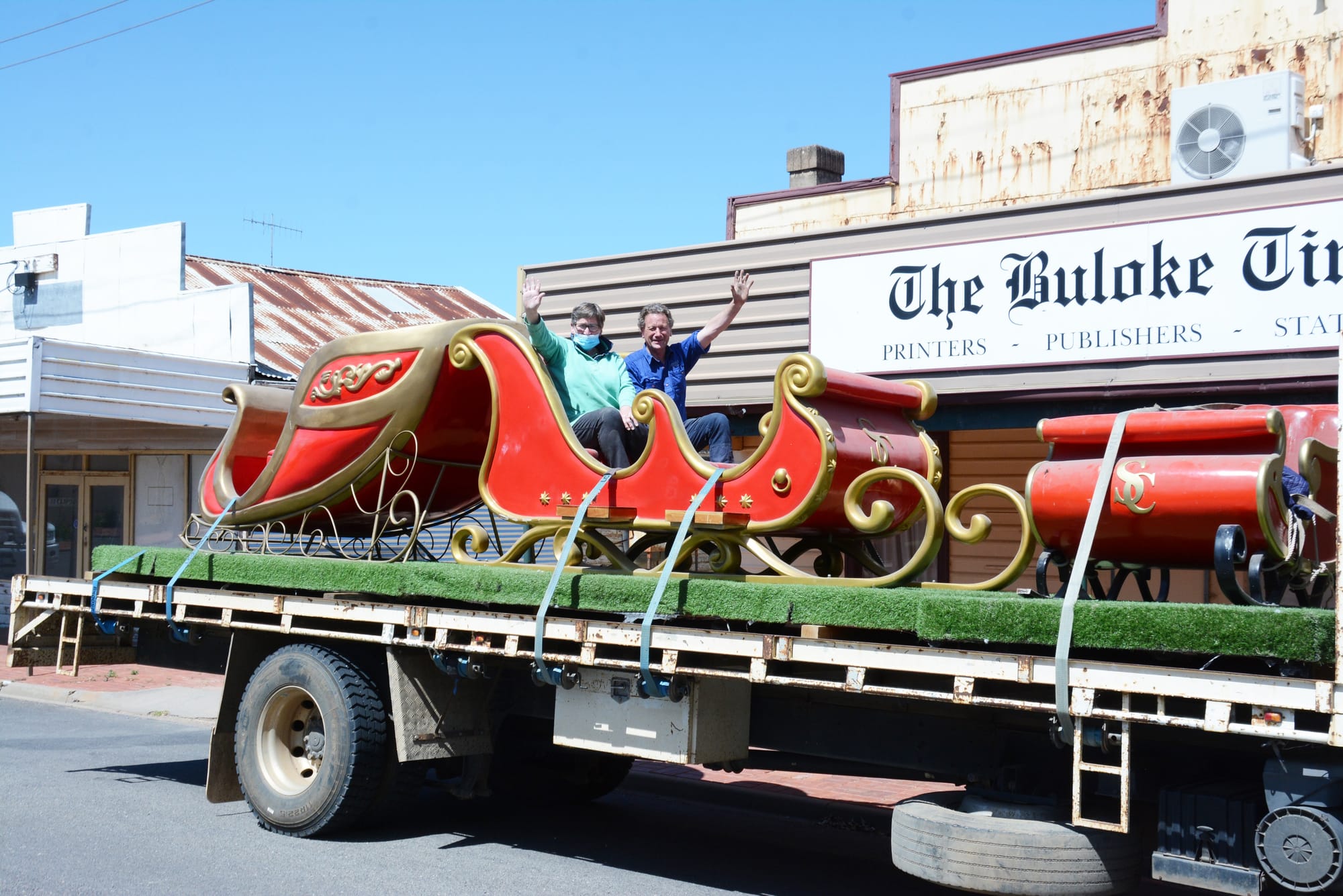 City Generosity Sleighs Country Cousins