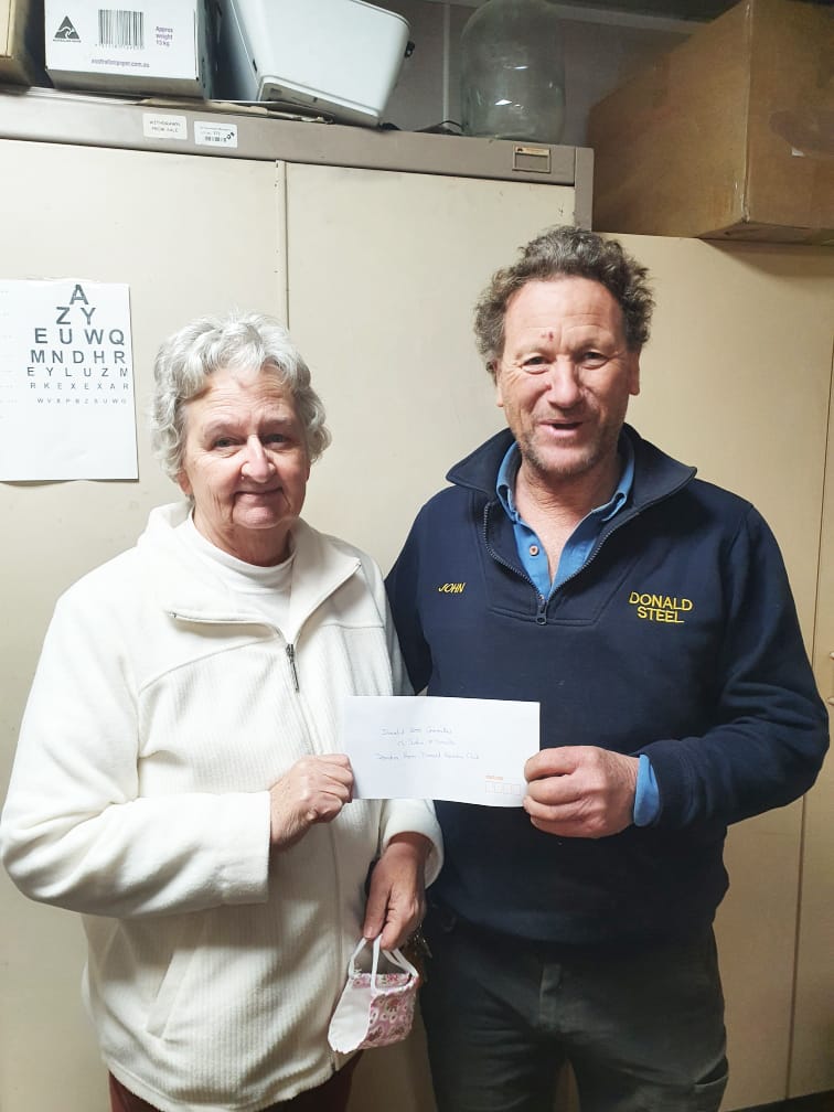 Garden Club Pulls Up Stakes