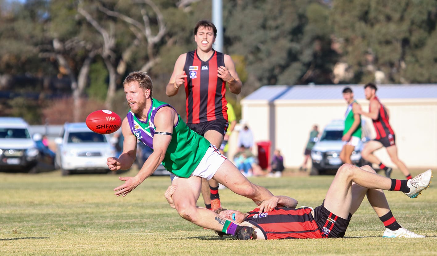 Bulls Reeled in by ’Burners Fightback