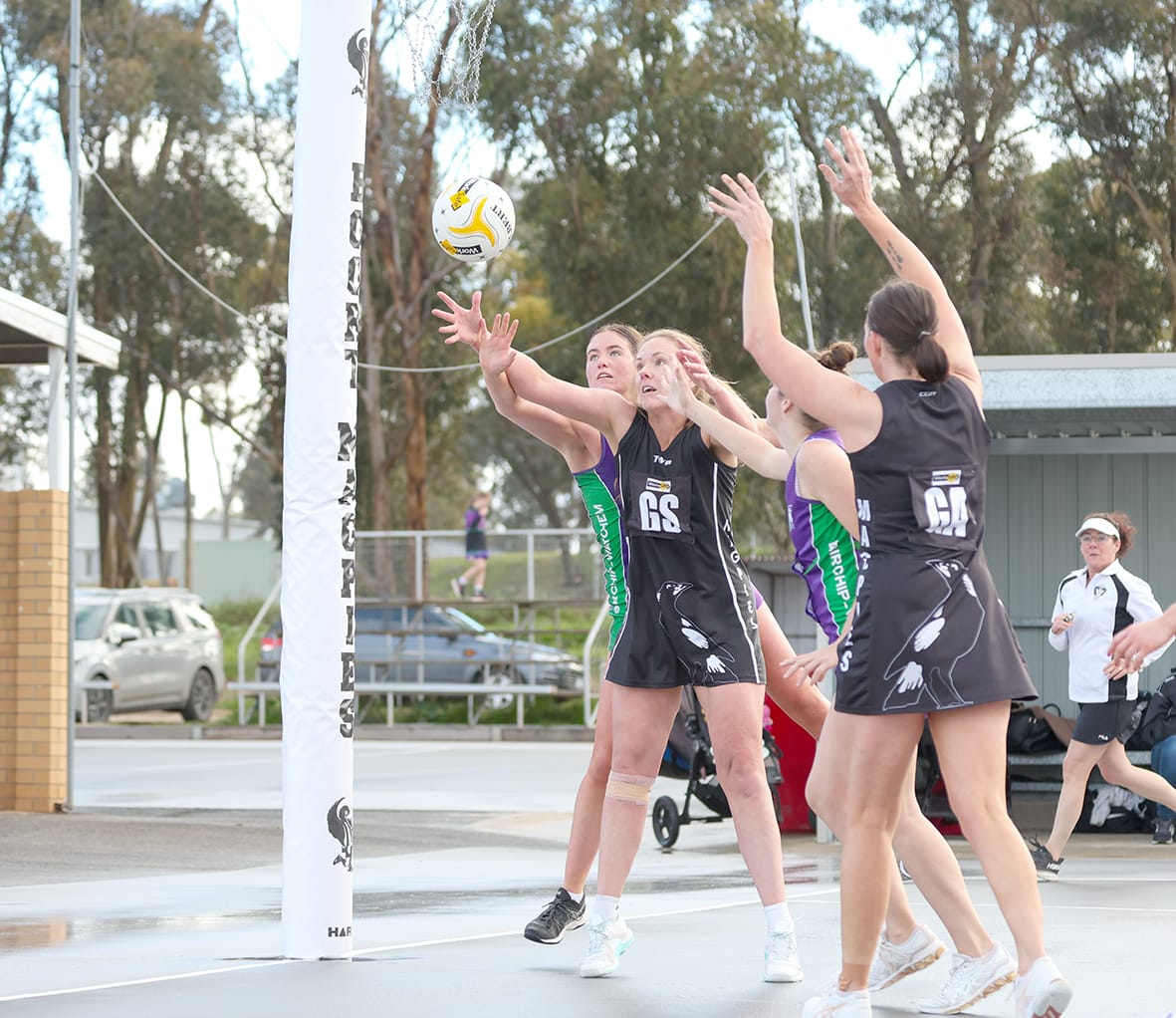 Bulls’ Netball Battles at Boort