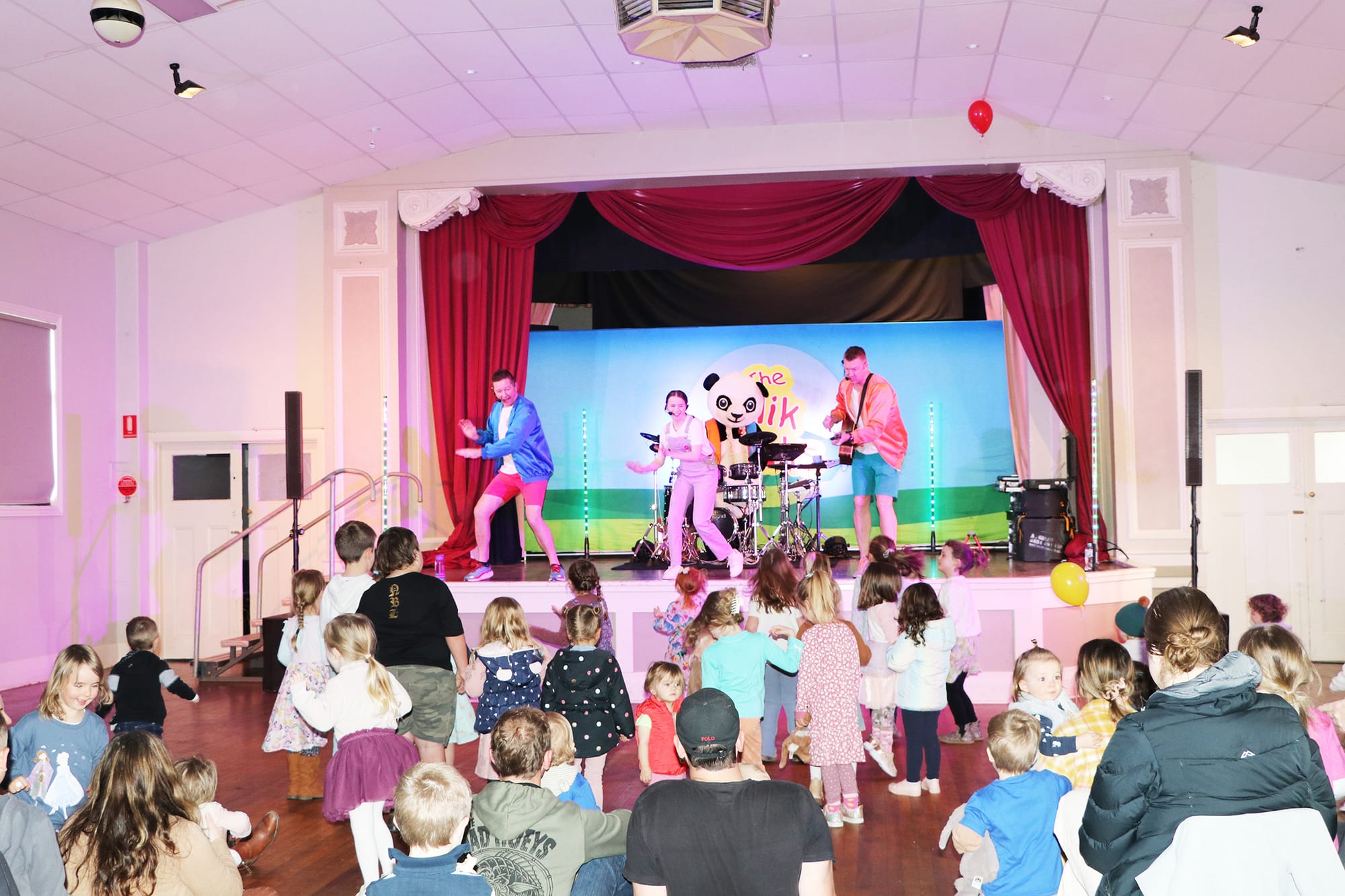 Mik Maks Make Marvellous Music