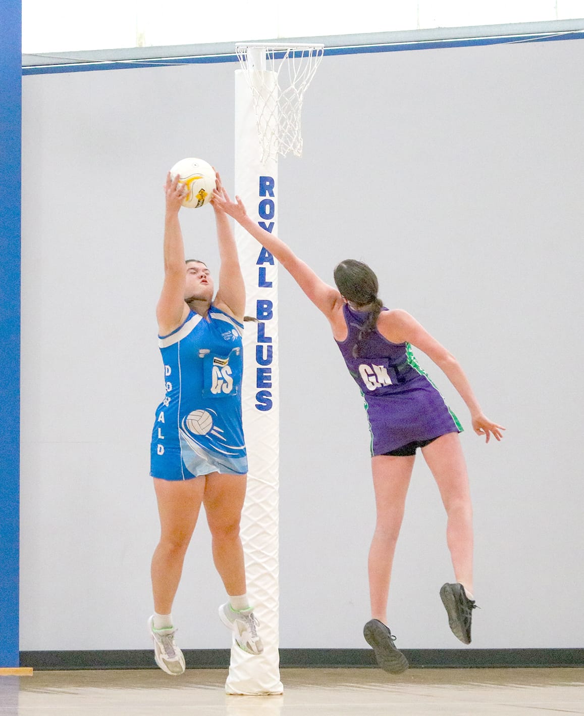 Bulls and Royal Blues Share Netball Success