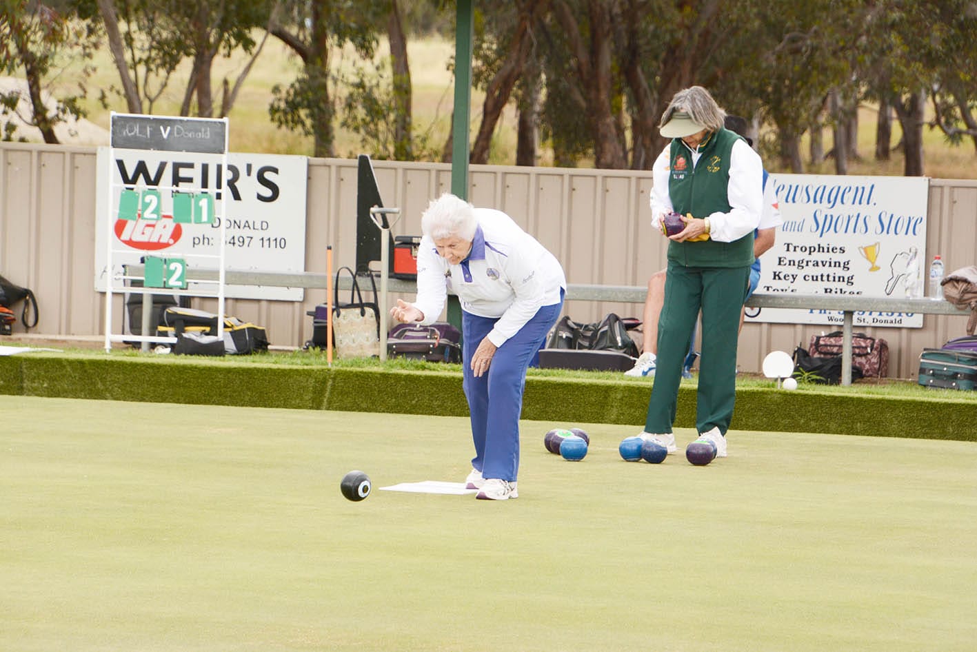 Top Teams Take a Tumble