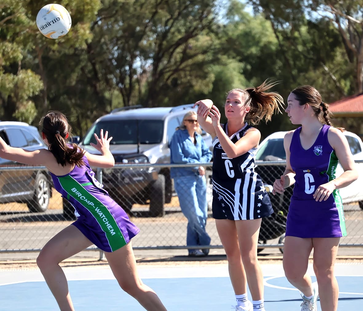 Flying Start for Bulls’ Netballers