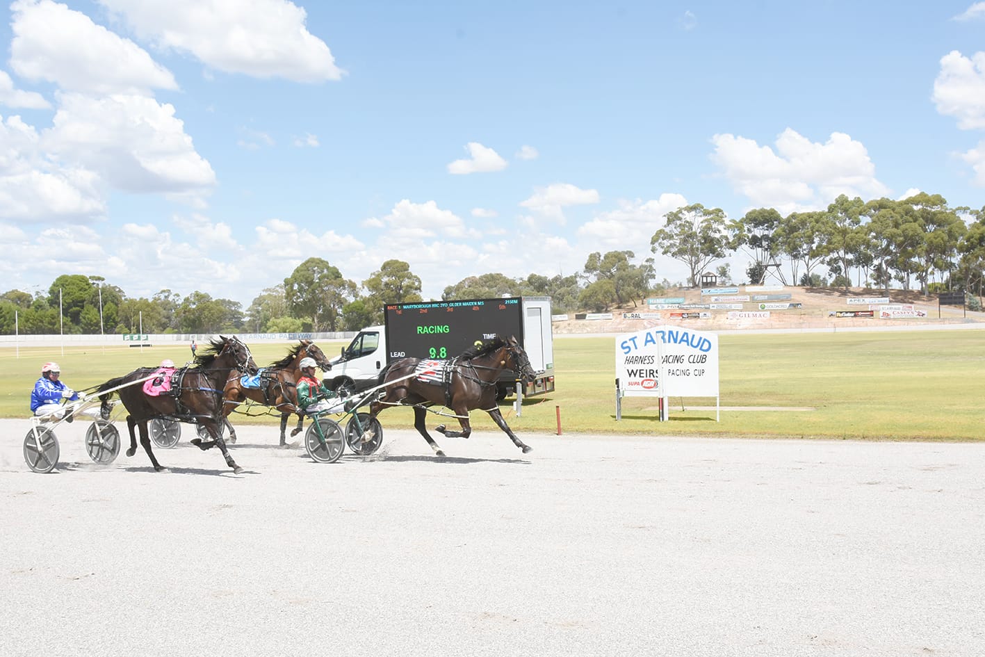 Close Finish in Pacing Final