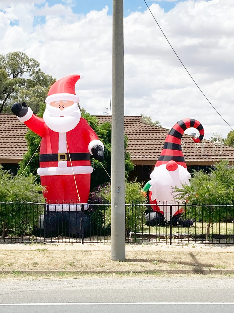 Editorial: That’s Not the North Pole!