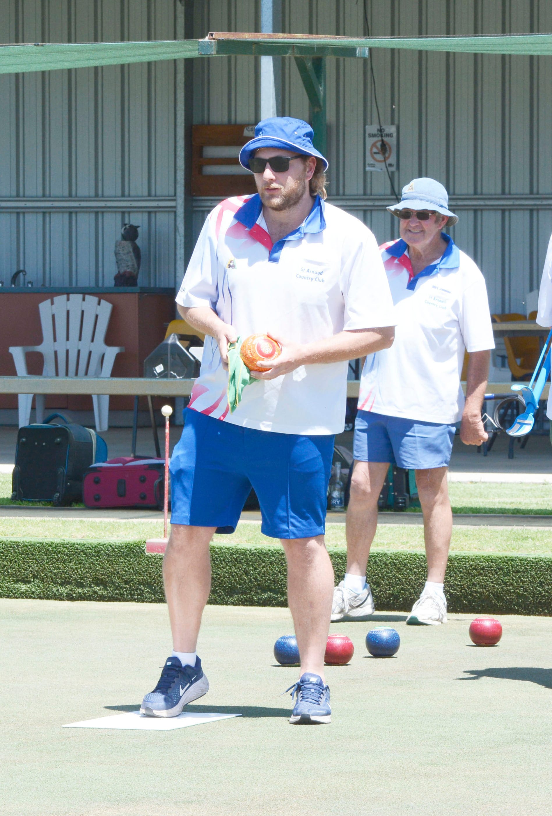 Bowls Leaders Consolidate