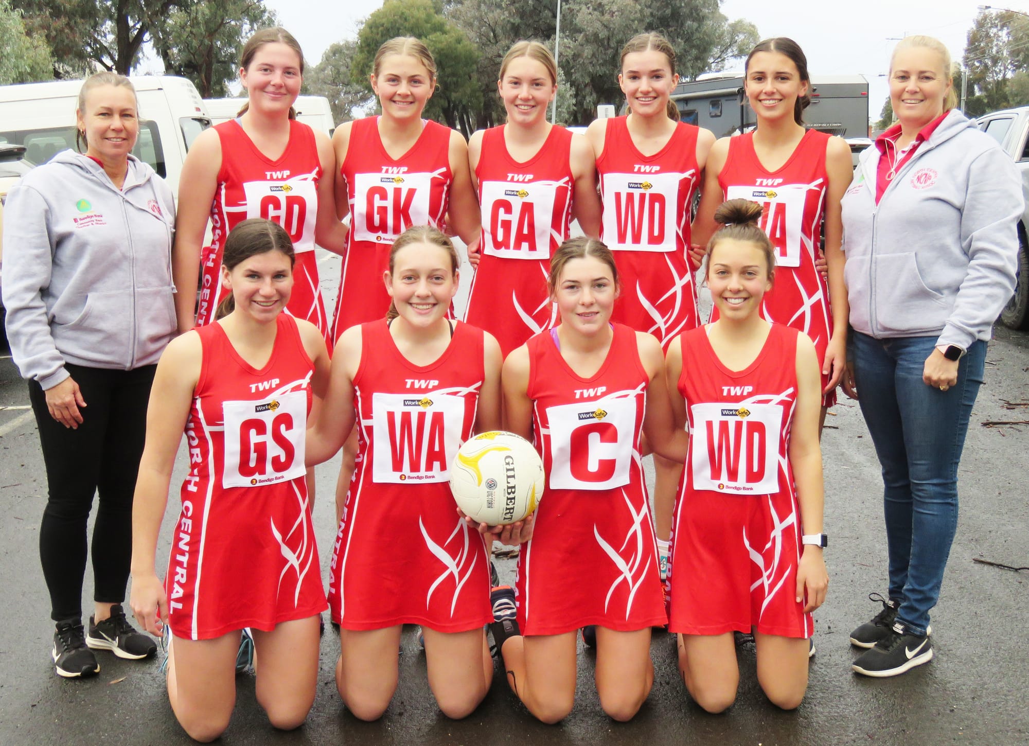 Netballers at Bendigo