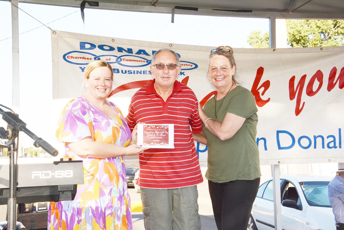 Peter’s Patronage Pays Dividends —Woods Street Christmas Fun