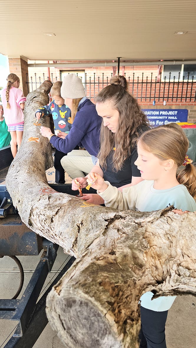 Artist Kristie Witt, with: Addison Hamilton, Sam Wheelhouse, Lachlan Palmer and Ivy Bourke.