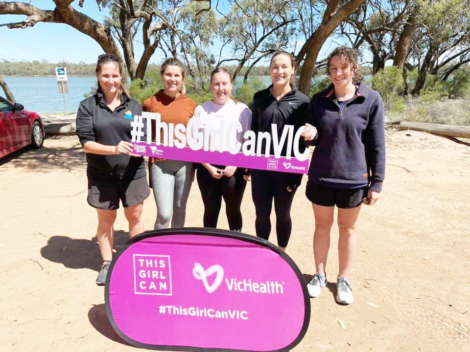 Demonstrating that “They Can”, Buloke Girls Take to the Lakes