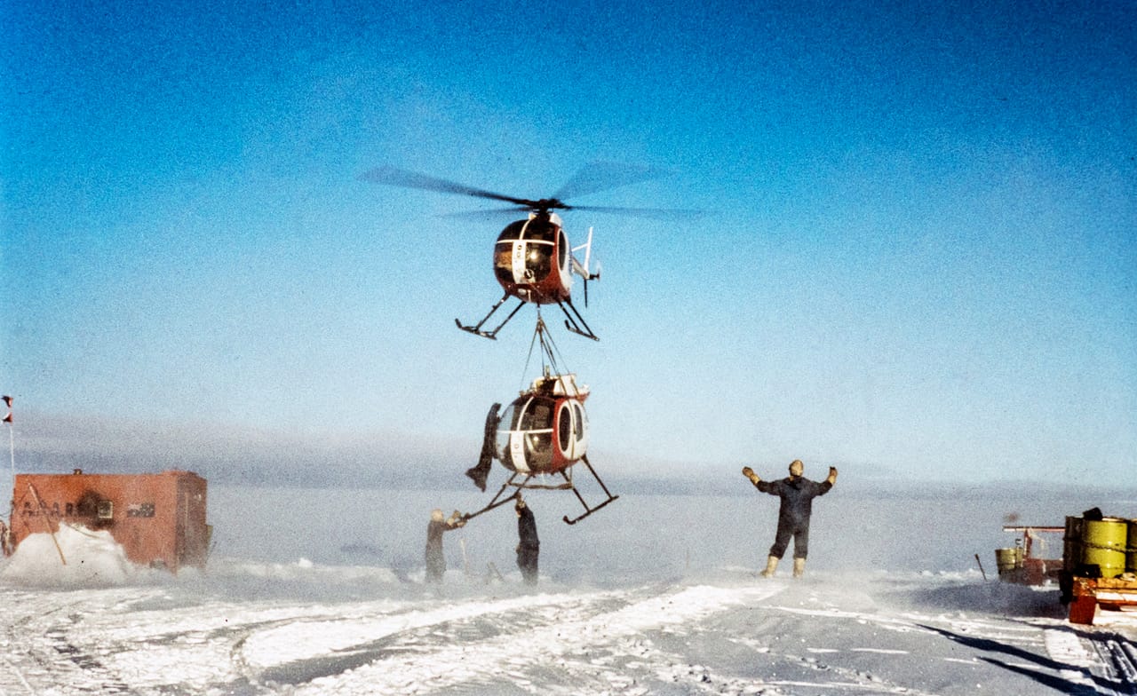  Towing in a grounded aircraft. – (Photos courtesy of Leigh Hornsby).