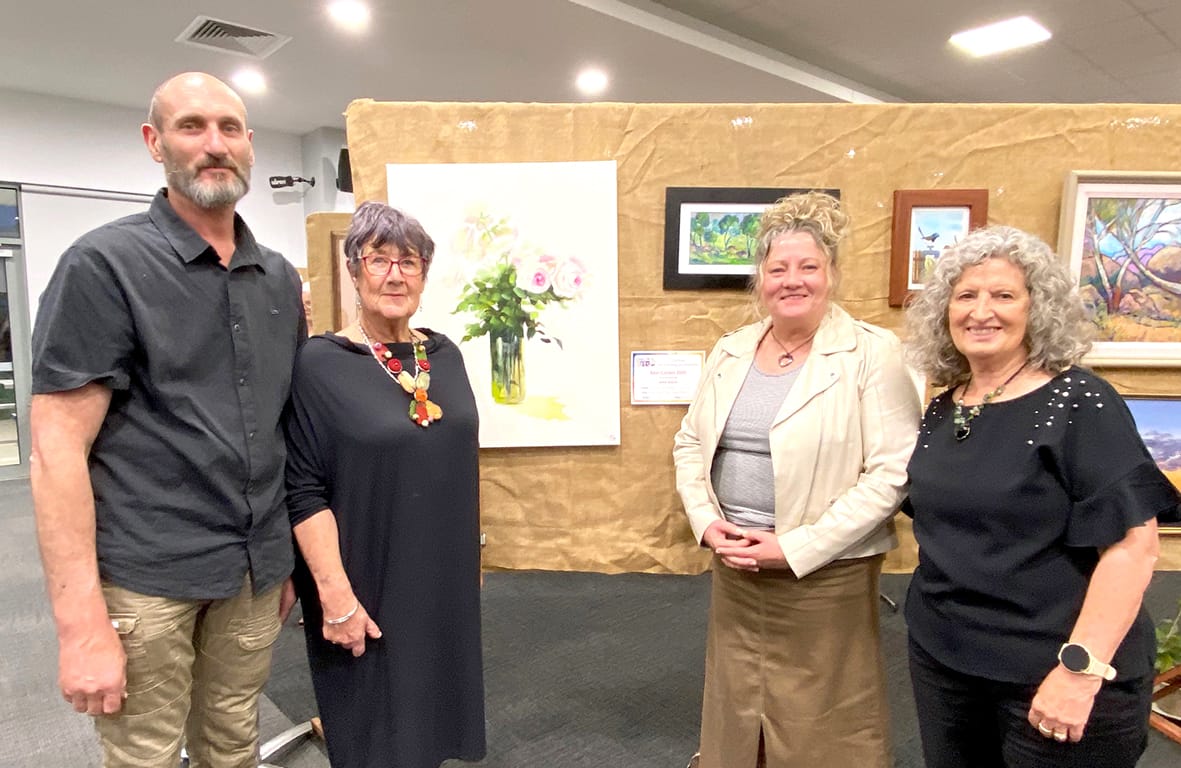 Resplendent Visions at the Arts and Photography Show
