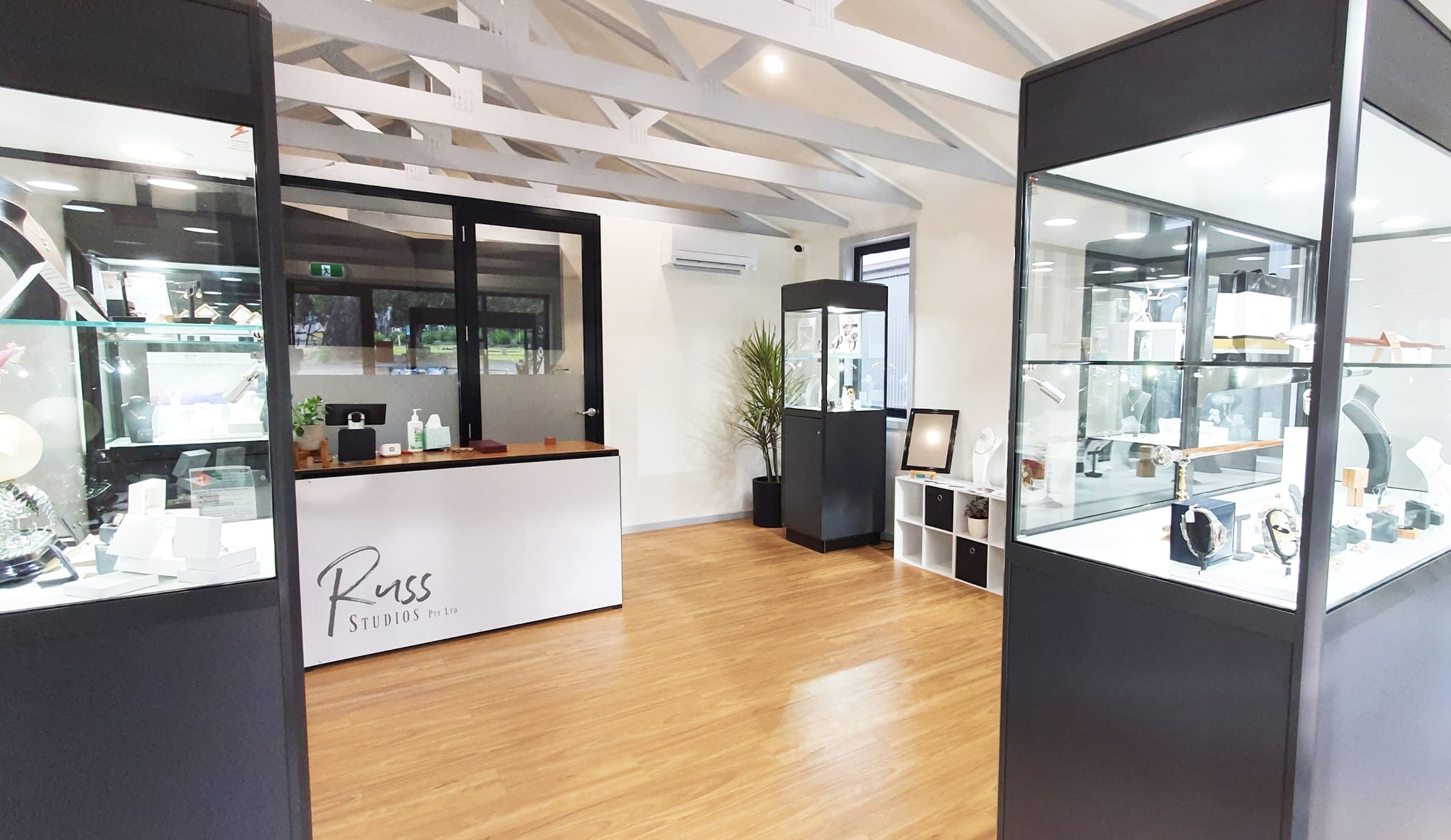 Home-Grown Businesses — Aussie-Made Products