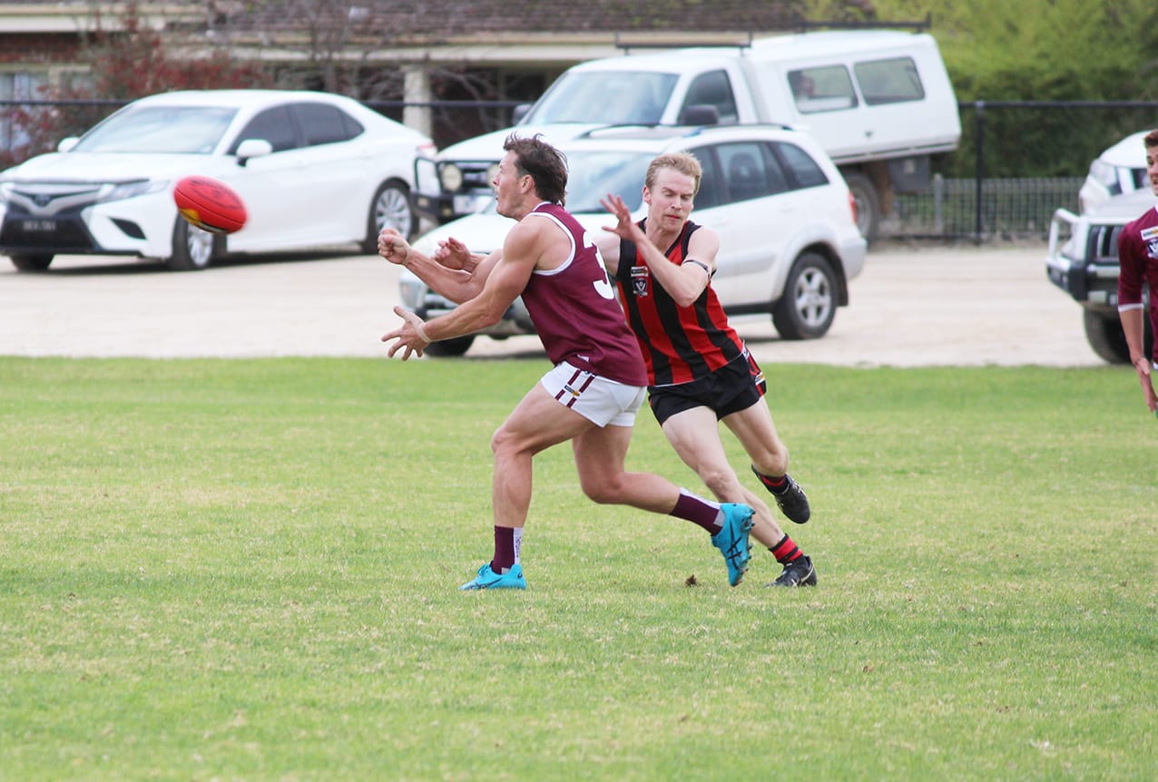 Nullawil Narrowly Escapes Redbacks’ Web