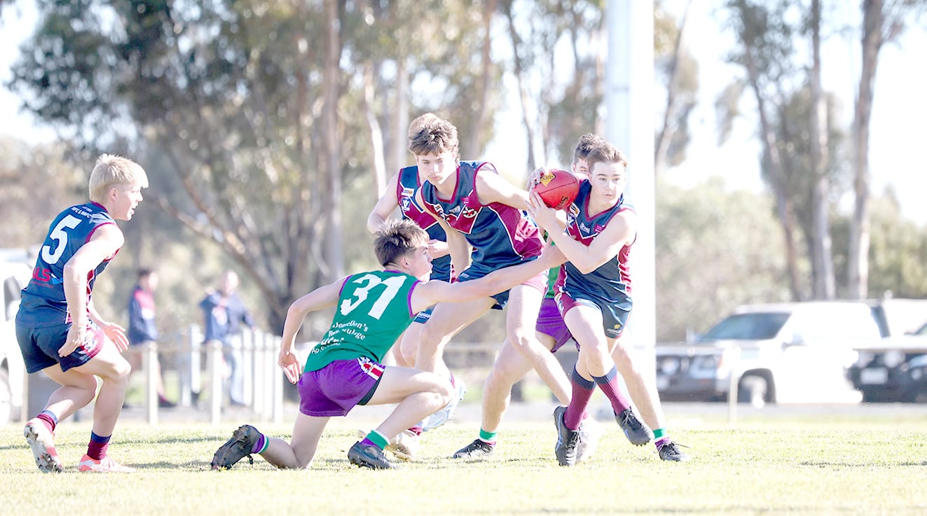 A Win Apiece for Juniors