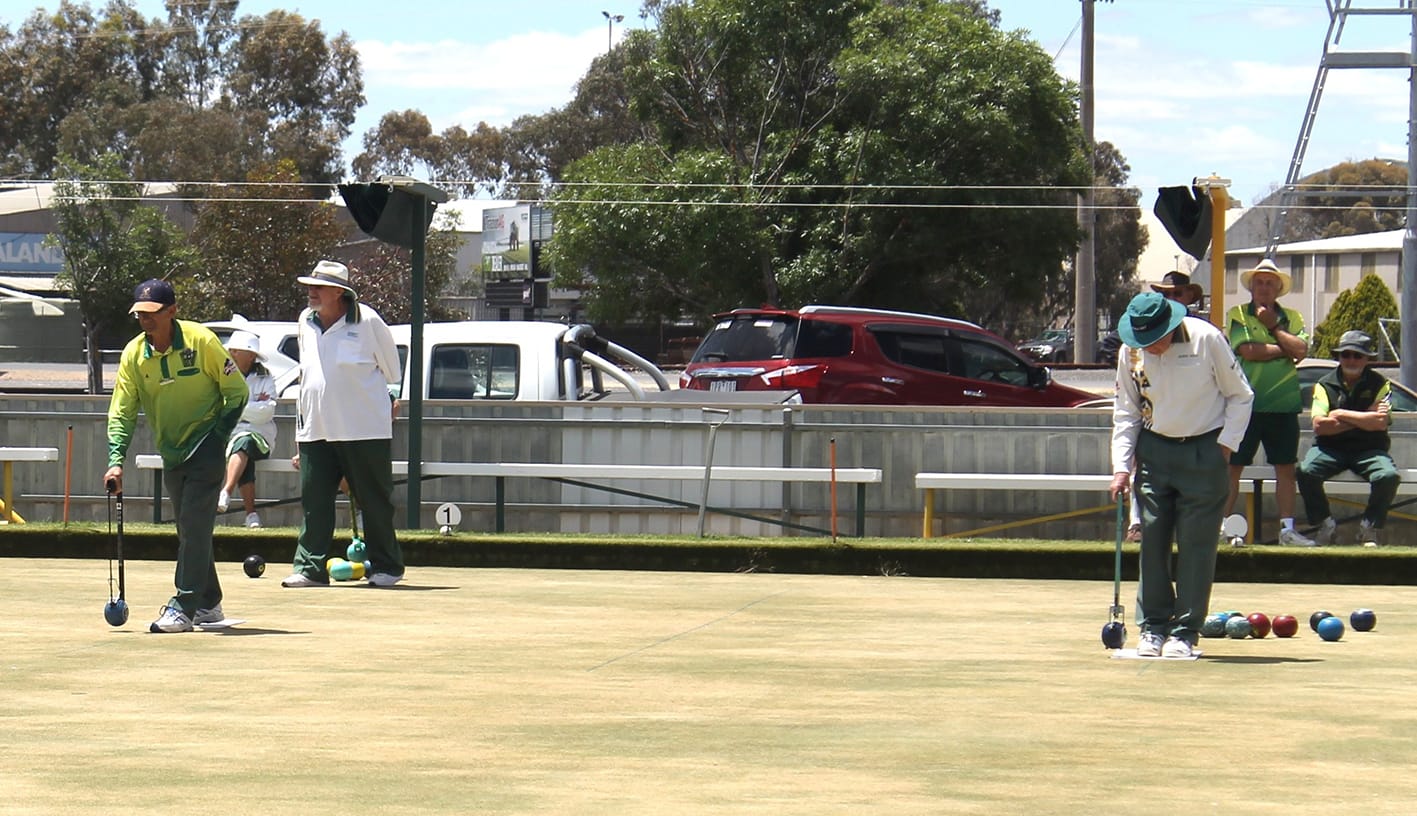 Tight Tussle at Country Club
