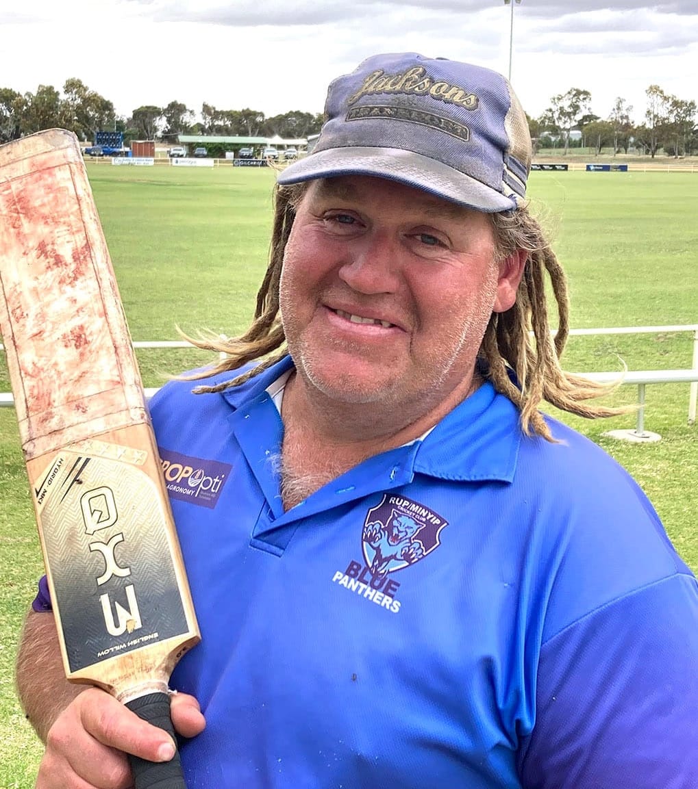 Hundred for “Huddo”