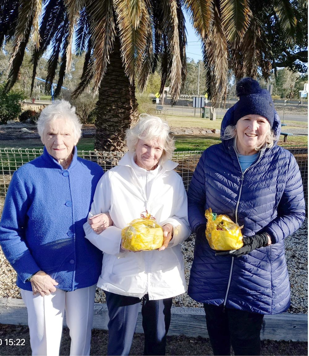 Charlton Players Brave the Cold post image
