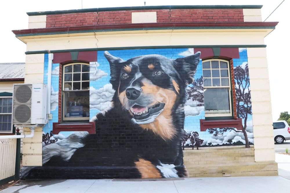 Six Magnificent Murals post image