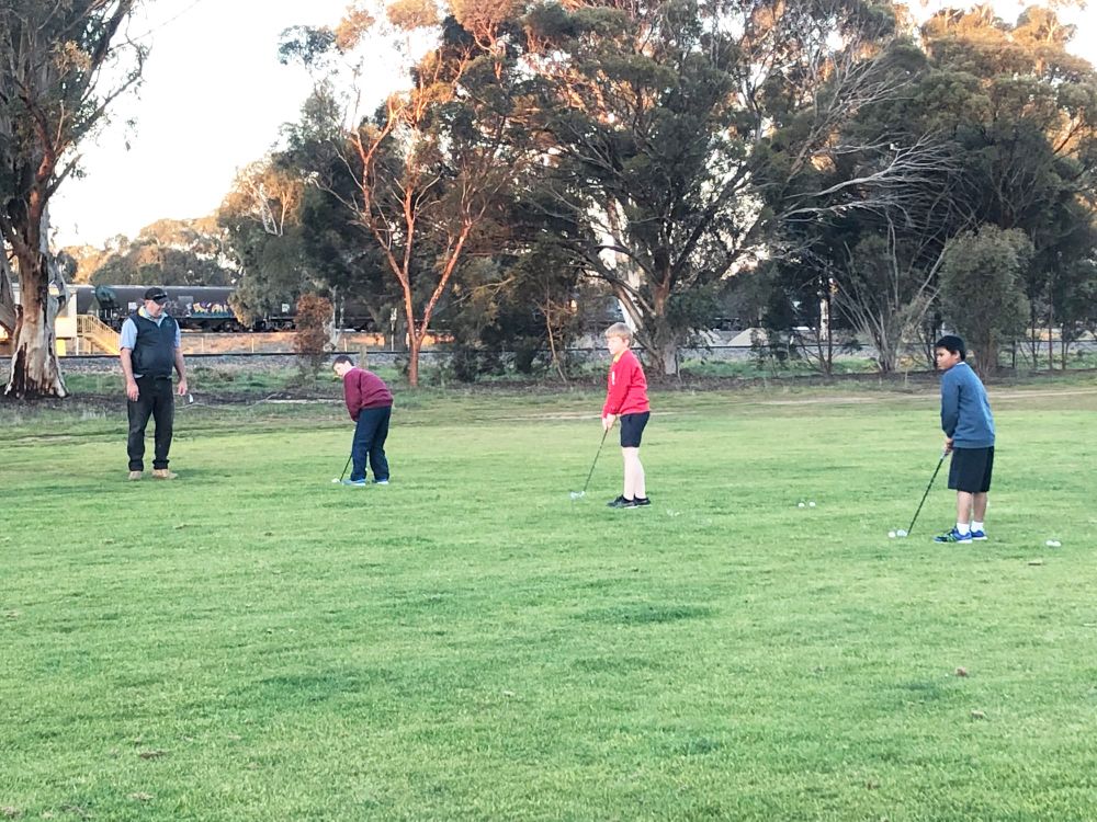 Donald Juniors Learn Golf’s Basic Skills post image