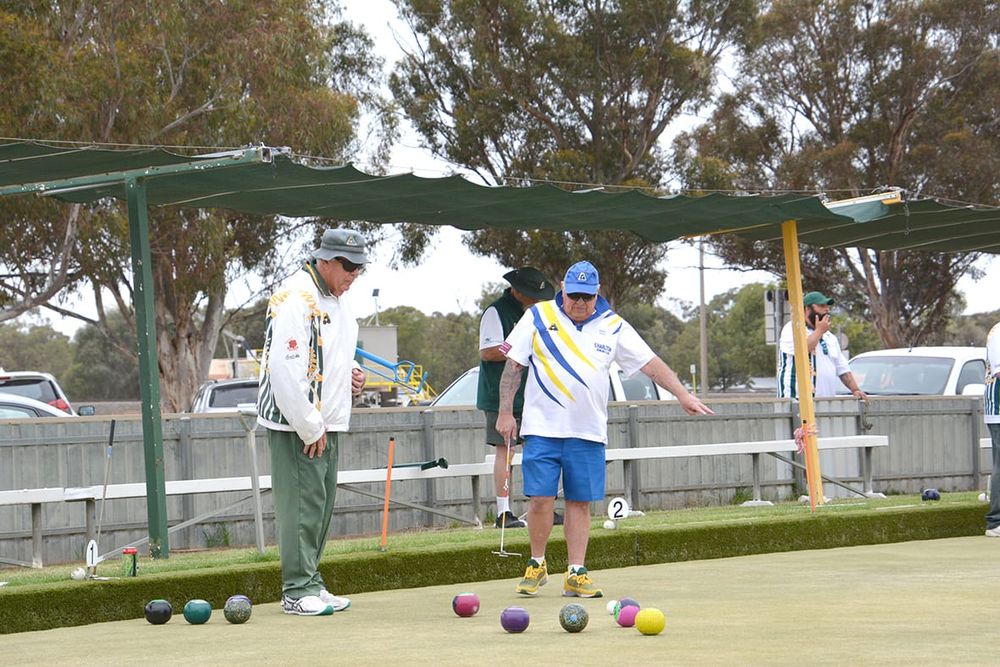 “Eight” Highlights Golf’s Bowls Day post image