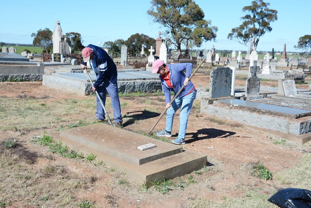 Cemetery Receives Spring Clean post image