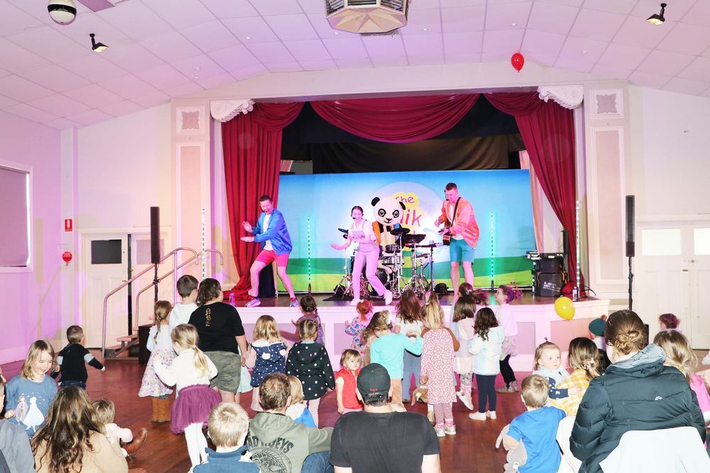 Mik Maks Make Marvellous Music post image