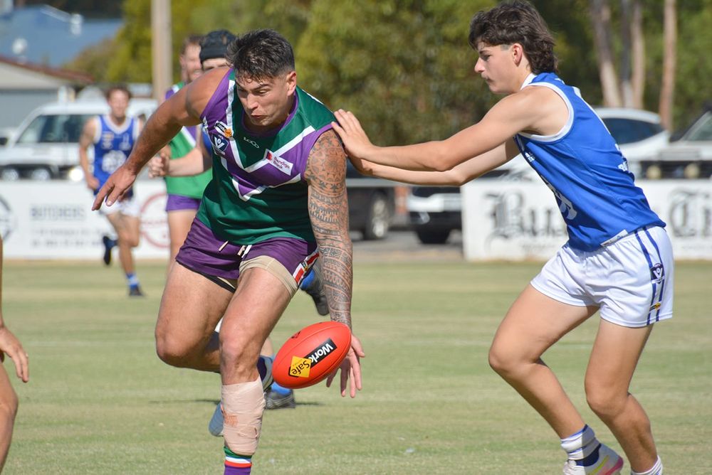 Rampant Bulls Demolish Royal Blues: Edwards Another Big Bag post image