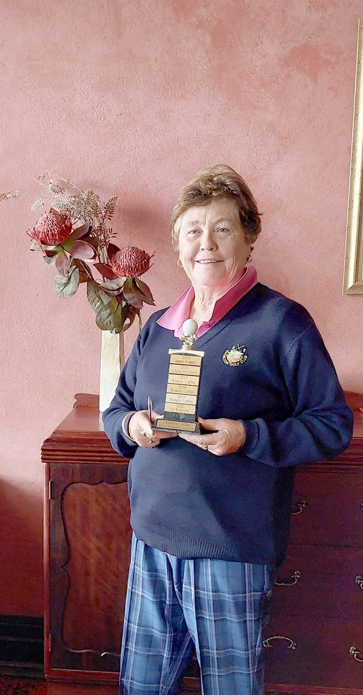 Charlton Ladies’ Golf Winds Down post image