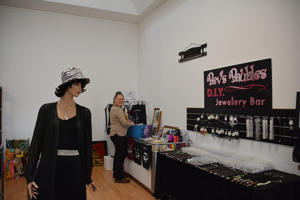 Shared Shop Enterprise to Open in Woods Street post image