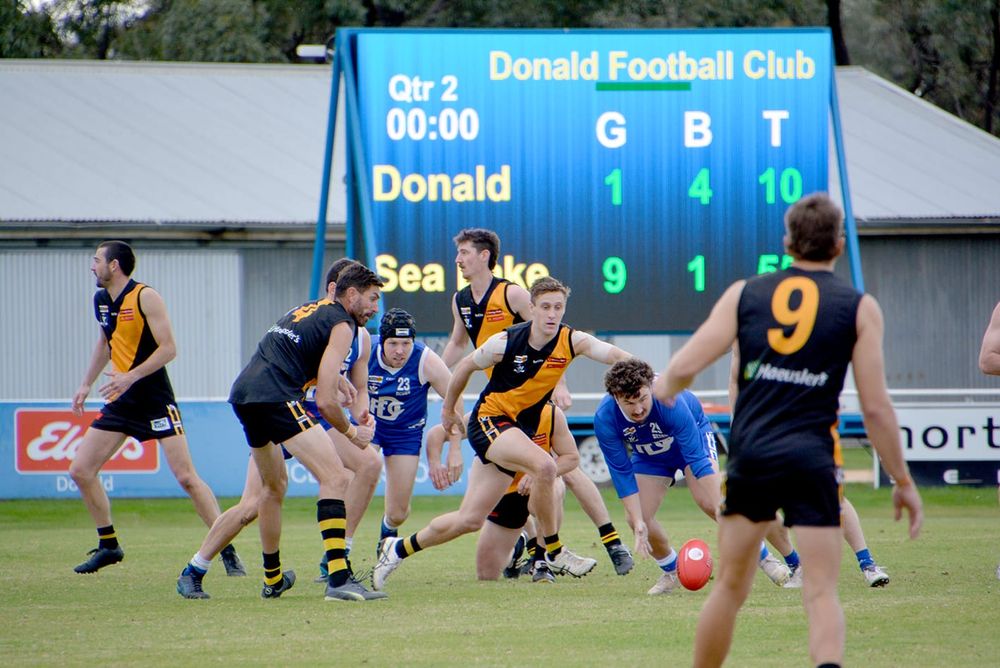 Ruthless Tigers Rout Royal Blues post image