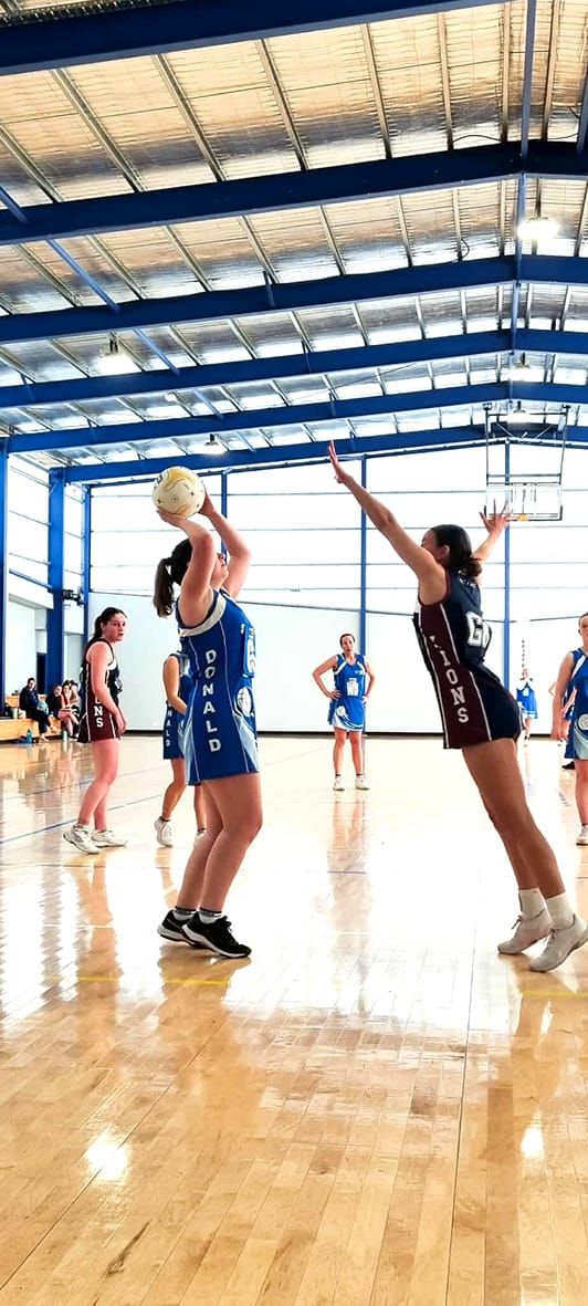 Donald Hosts Calder United Netball Teams post image