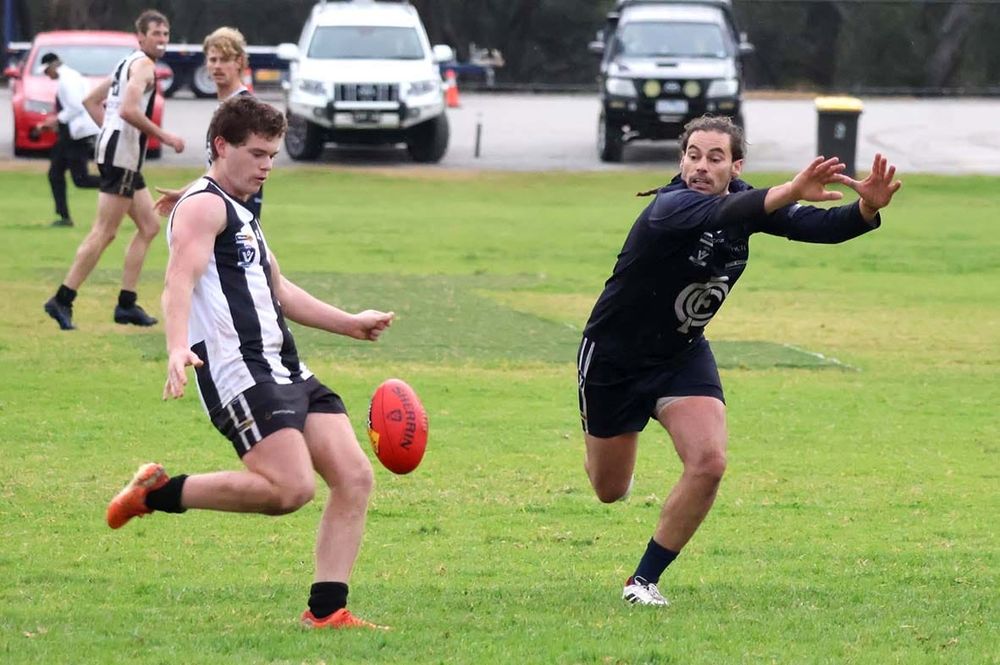 Ex-AFL Recruits Not Enough for Navies post image