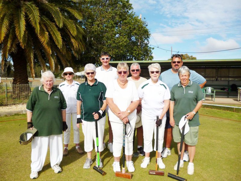 Charlton Hosts Croquet Event post image
