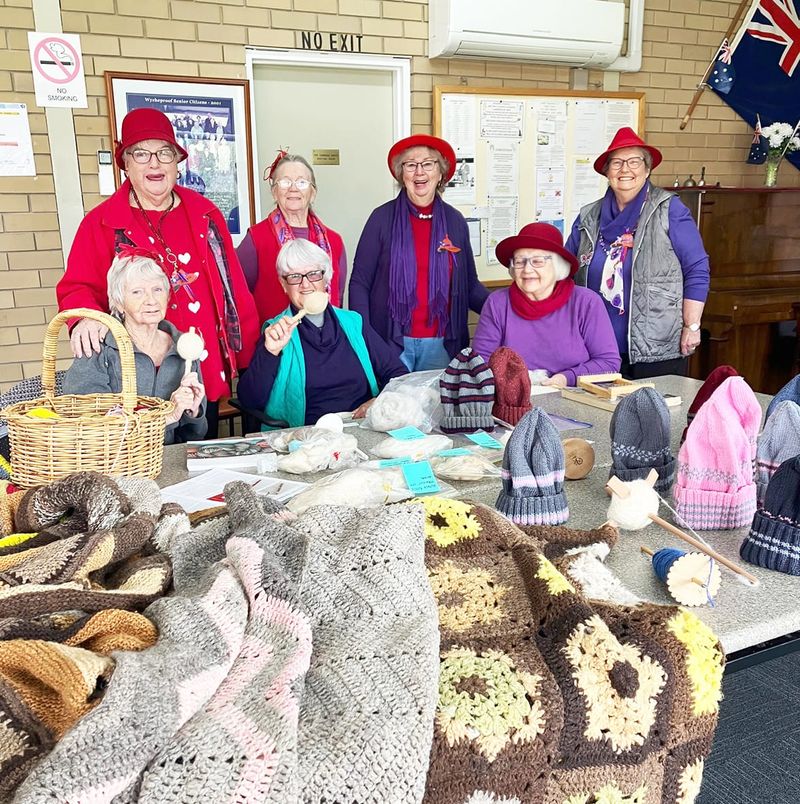 Red Hatters Visit Wycheproof and Nullawil post image