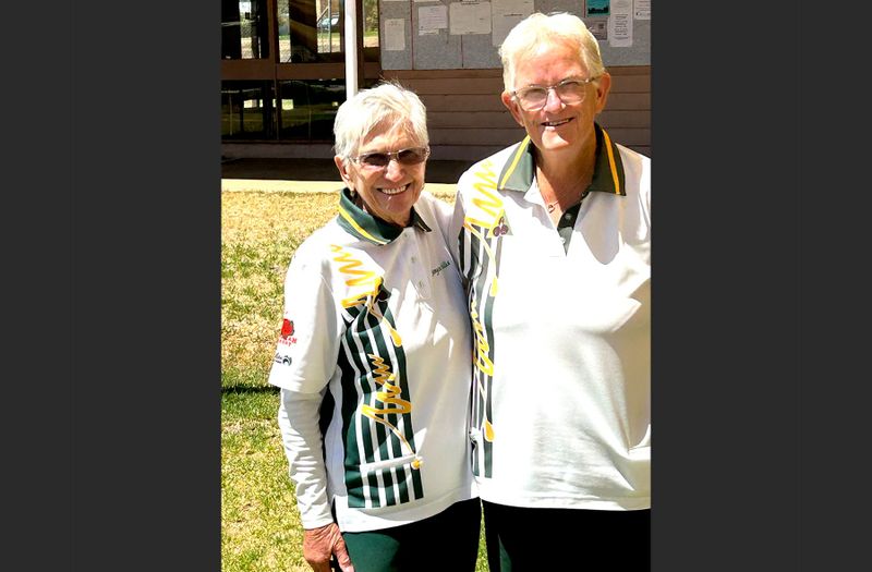 Mixed Results for Donald Golf Bowlers post image