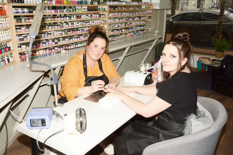 S and R Beauty Launch Tonight post image