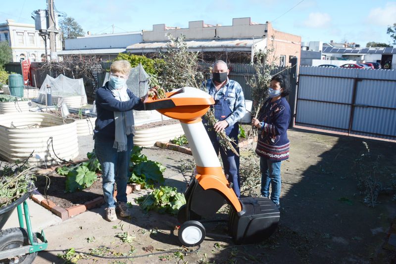 Mulching at the Red Gate post image