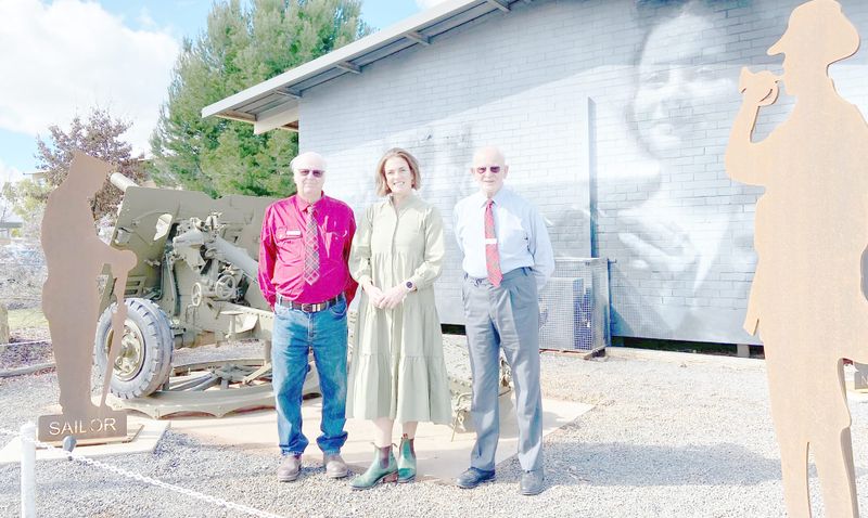 Unveiling Commemorates Vietnam Veterans Day post image